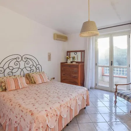 Awesome In With 3 Bedrooms * Camini
